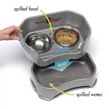 feeder dog